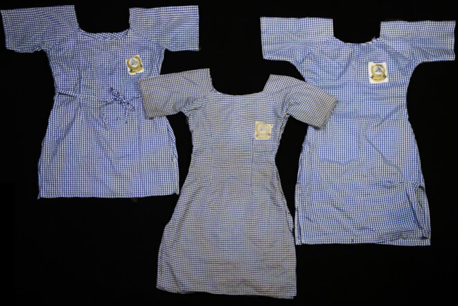 Des uniformes appartenant à quelques-unes des 300 jeunes filles kidnappées par Boko Haram, au Nigeria. © Glenna Gordon Des uniformes appartenant à quelques-unes des 300 jeunes filles kidnappées par Boko Haram, au Nigeria. © Glenna Gordon